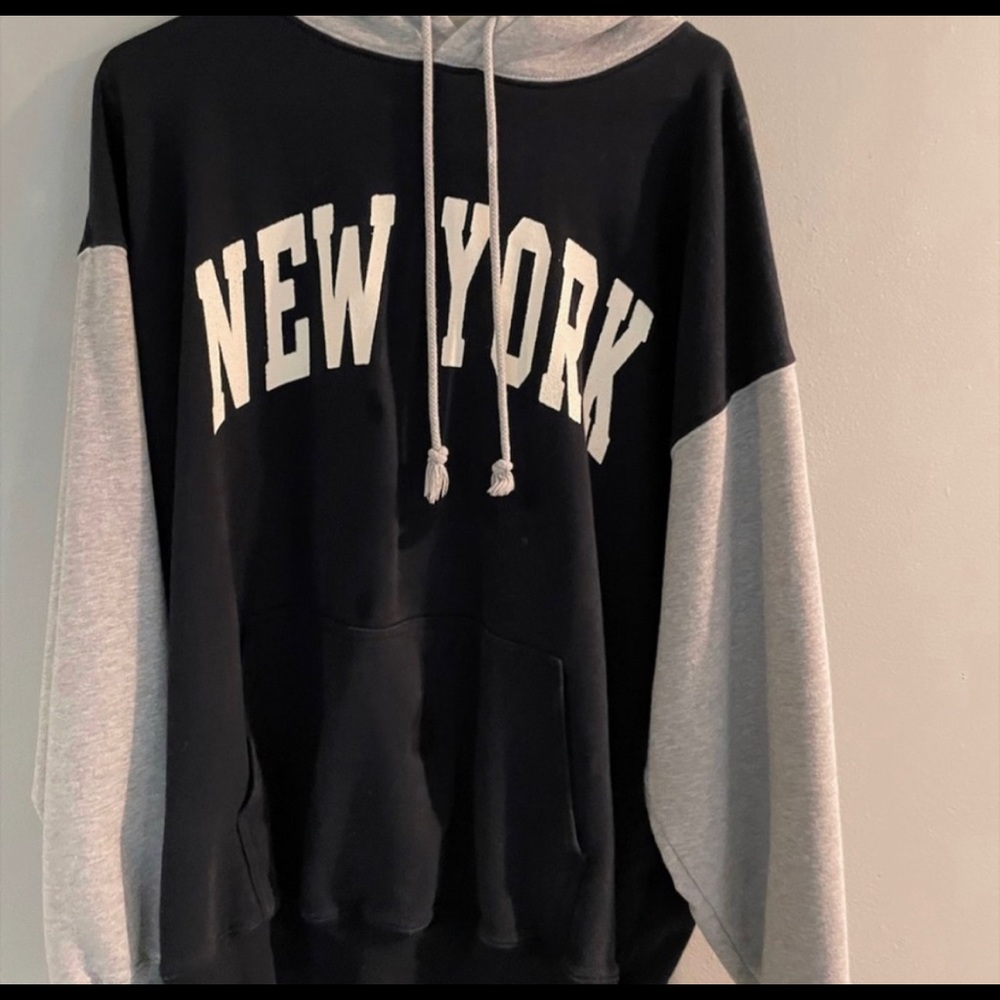 COPY - Brandy Melville colorblock hoodie